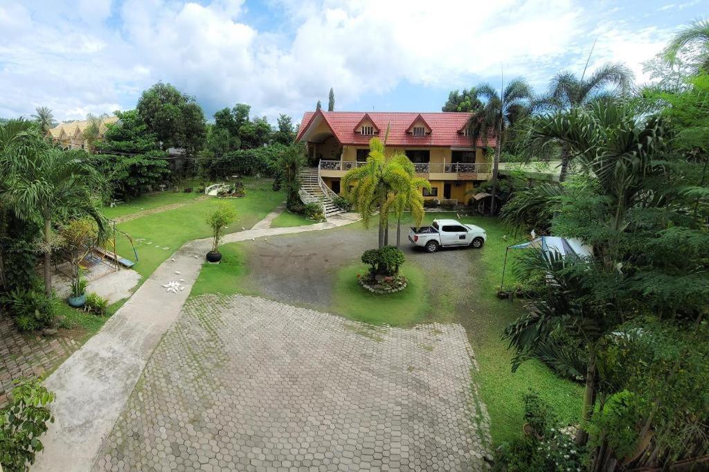 Sunny Point Hotel Davao Bagian luar foto